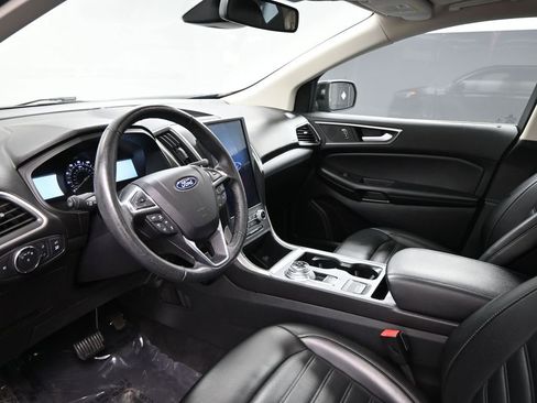 Used 2022 Ford Edge SEL w/ Convenience Package image 8