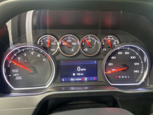 Used 2020 Chevrolet Silverado 1500 LT Trail Boss AWD/4WD image 15
