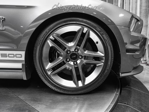 Used 2010 Ford Mustang Shelby GT500 image 42