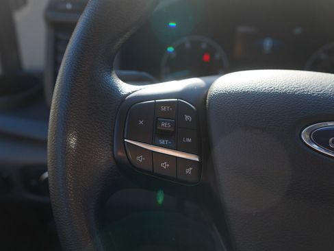 Used 2024 Ford Transit 350 XLT image 17