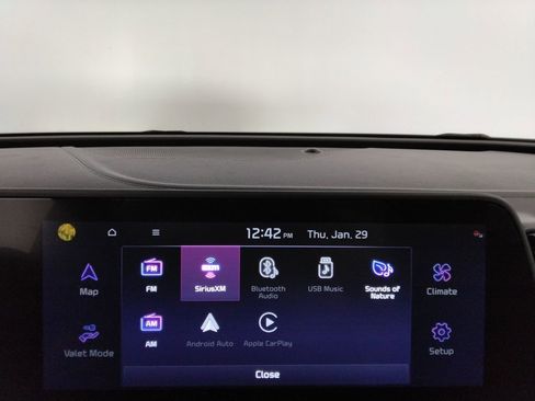 Used 2024 Kia Sportage EX image 21