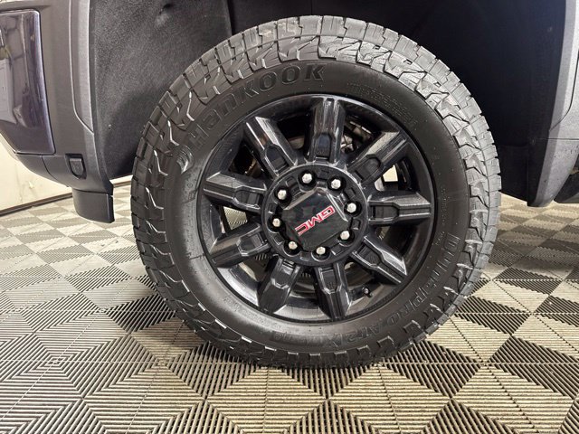 Used 2024 GMC Sierra 2500 AT4 w/ AT4 Premium Plus Package AWD/4WD image 10
