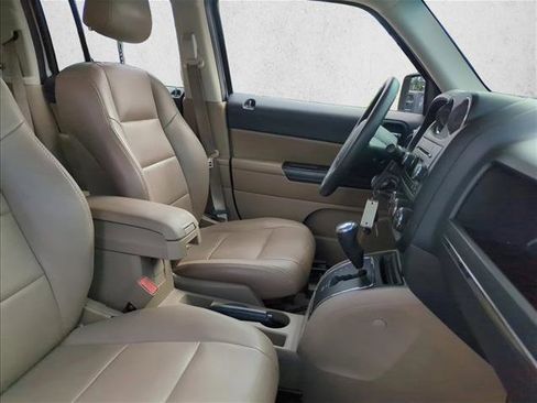 Used 2011 Jeep Patriot Sport w/ PWR Value Group image 20