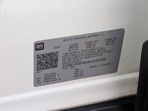Used 2022 Chevrolet Traverse LT AWD/4WD image 24
