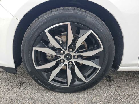 Certified 2024 Chevrolet Malibu RS image 10