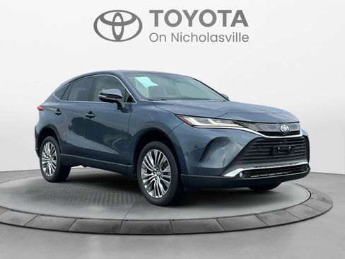Used 2022 Toyota Venza Limited w/ Advanced Technology Package AWD/4WD image 7