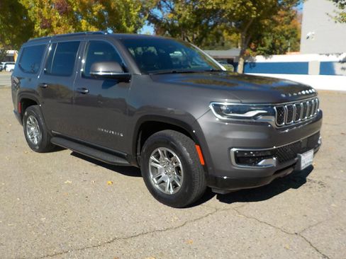 Used 2022 Jeep Wagoneer Series I w/ Convenience Group I image 2