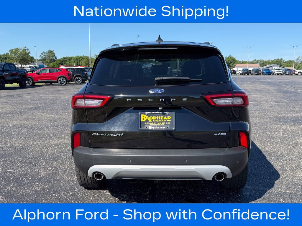 Used 2023 Ford Escape Platinum AWD/4WD image 4