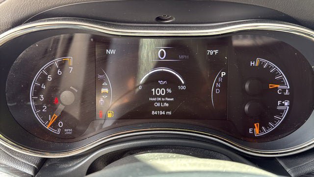 Used 2020 Jeep Grand Cherokee High Altitude AWD/4WD image 18