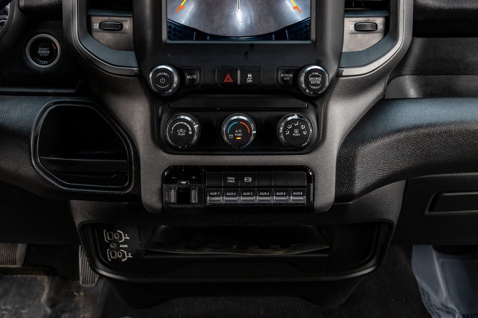 Used 2024 RAM 3500 Tradesman AWD/4WD image 26