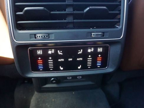 Used 2021 Audi Q7 3.0T Premium Plus w/ Executive Package image 16