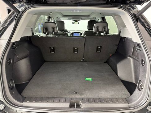 Used 2019 GMC Terrain SLT w/ Preferred Package AWD/4WD image 21