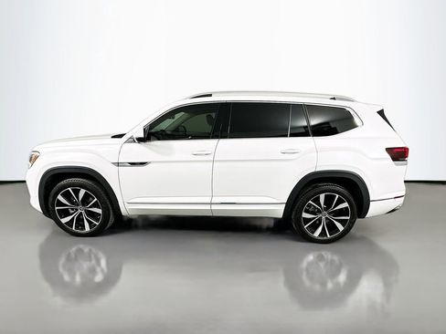 Used 2024 Volkswagen Atlas SEL Premium R-Line image 8