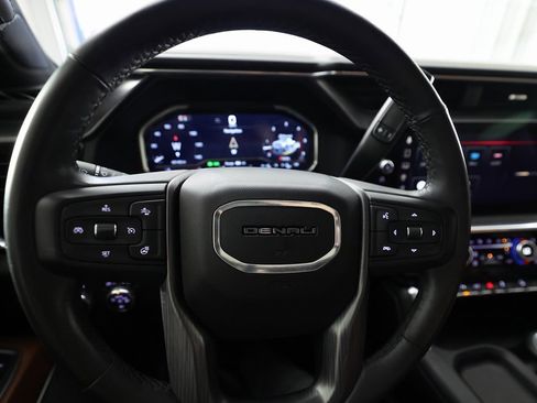 Used 2024 GMC Sierra 2500 Denali Ultimate image 23