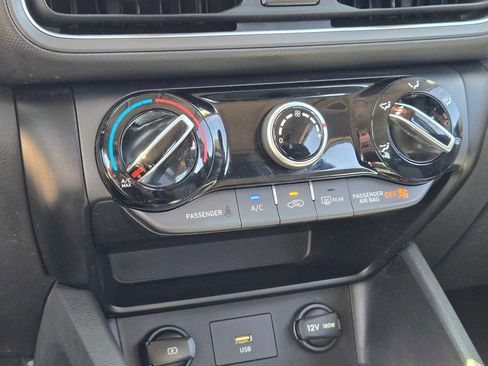 Certified 2022 Hyundai Kona SE AWD/4WD image 32