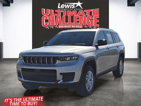 New 2025 Jeep Grand Cherokee L Laredo image 1