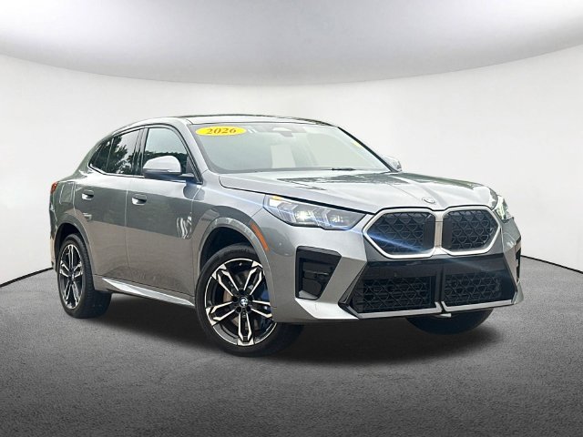 Used 2026 BMW X2 xDrive28i AWD/4WD image 2