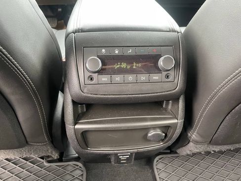Used 2016 GMC Acadia SLT w/ Premium Edition AWD/4WD image 53