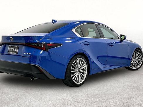 Used 2023 Lexus IS 300 w/ Premium Package RWD image 2