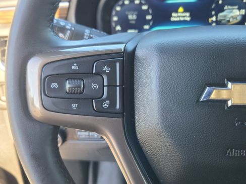 Used 2023 Chevrolet Tahoe High Country image 33