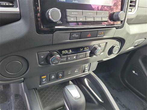 Used 2024 Nissan Frontier SL w/ Technology Package image 20