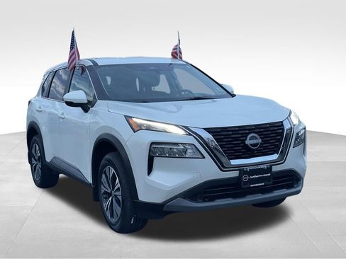 Certified 2023 Nissan Rogue SV w/ SV Premium B Package AWD/4WD image 3