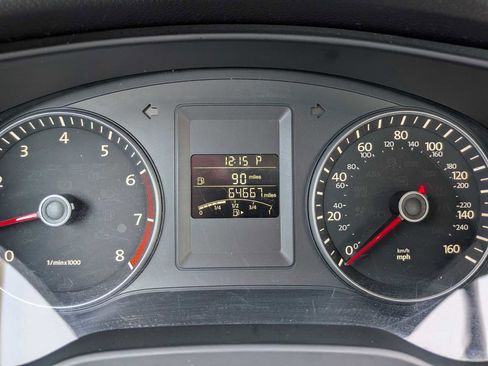 Used 2013 Volkswagen Jetta SE image 25