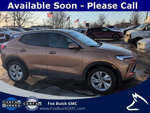 Certified 2024 Buick Encore GX Preferred w/ Comfort Package image 3