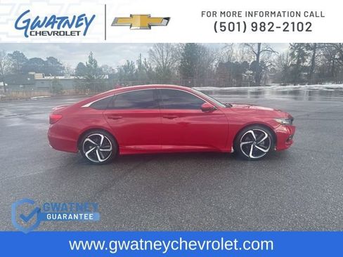 Used 2020 Honda Accord Sport image 4