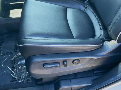 Certified 2025 Honda Odyssey Touring image 18