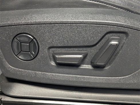 Used 2021 Audi Q3 2.0T Premium w/ Convenience Package image 11