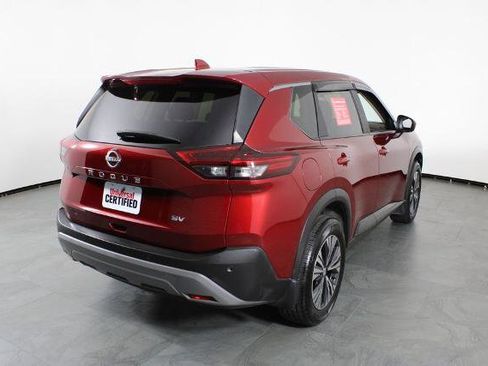 Certified 2023 Nissan Rogue SV FWD image 16