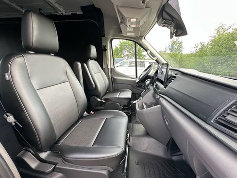 New 2026 Ford Transit 350 148 Medium Roof AWD w/ Load Area Protection Package image 21