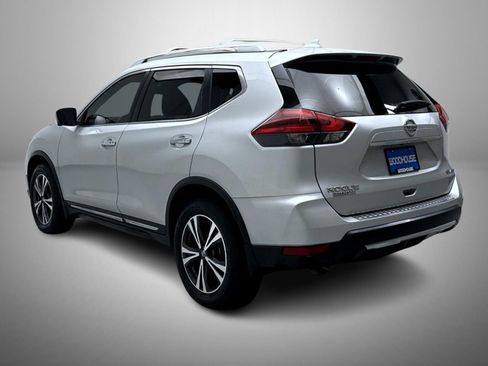Used 2018 Nissan Rogue SL w/ Premium Package AWD/4WD image 7