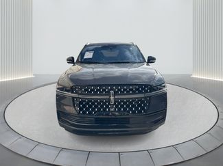 Used 2025 Lincoln Navigator Black Label video 2