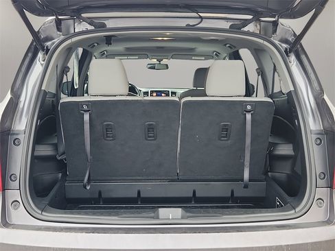 Used 2017 Honda Pilot EX-L image 12