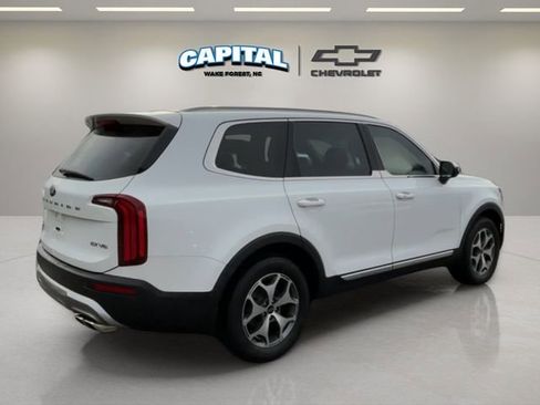 Used 2020 Kia Telluride EX image 5