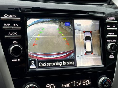 Used 2015 Nissan Murano Platinum w/ Platinum Technology Package image 25