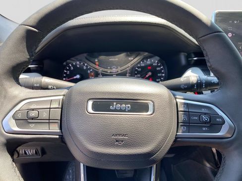 Certified 2024 Jeep Compass Limited AWD/4WD image 17