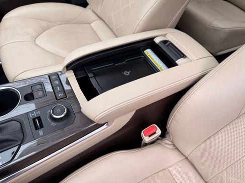 Used 2022 Toyota Highlander Platinum image 27