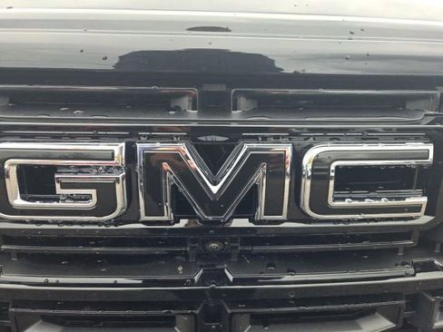 New 2026 GMC Acadia Elevation w/ Black Edition image 9