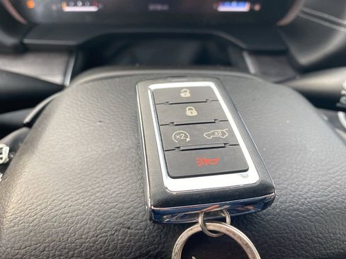 Used 2023 Jeep Grand Cherokee L Limited w/ Trailer Tow Group (B) image 16