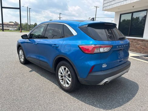 Used 2020 Ford Escape SE FWD image 6