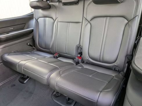 New 2026 Jeep Grand Wagoneer 4WD image 33