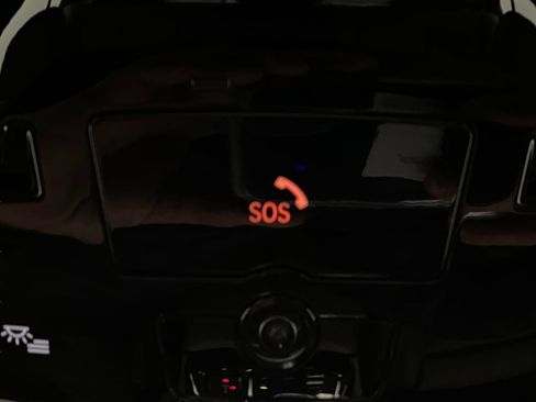 Certified 2026 BMW 530i xDrive w/ Premium Package image 28