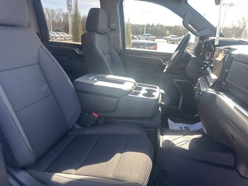 Used 2025 Chevrolet Silverado 3500 LT w/ Convenience Package image 26