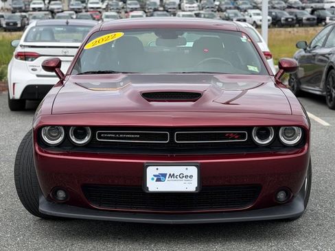 Used 2022 Dodge Challenger R/T RWD image 2