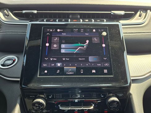 New 2026 Jeep Grand Cherokee L Laredo AWD/4WD image 20