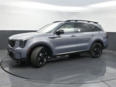 Used 2024 Kia Sorento X-Line EX image 23