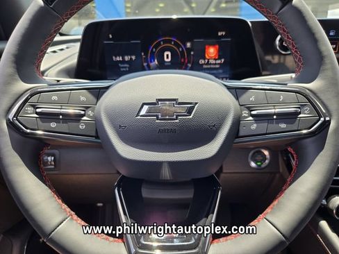 New 2026 Chevrolet Traverse RS w/ LPO, Floor Liner Package FWD image 28